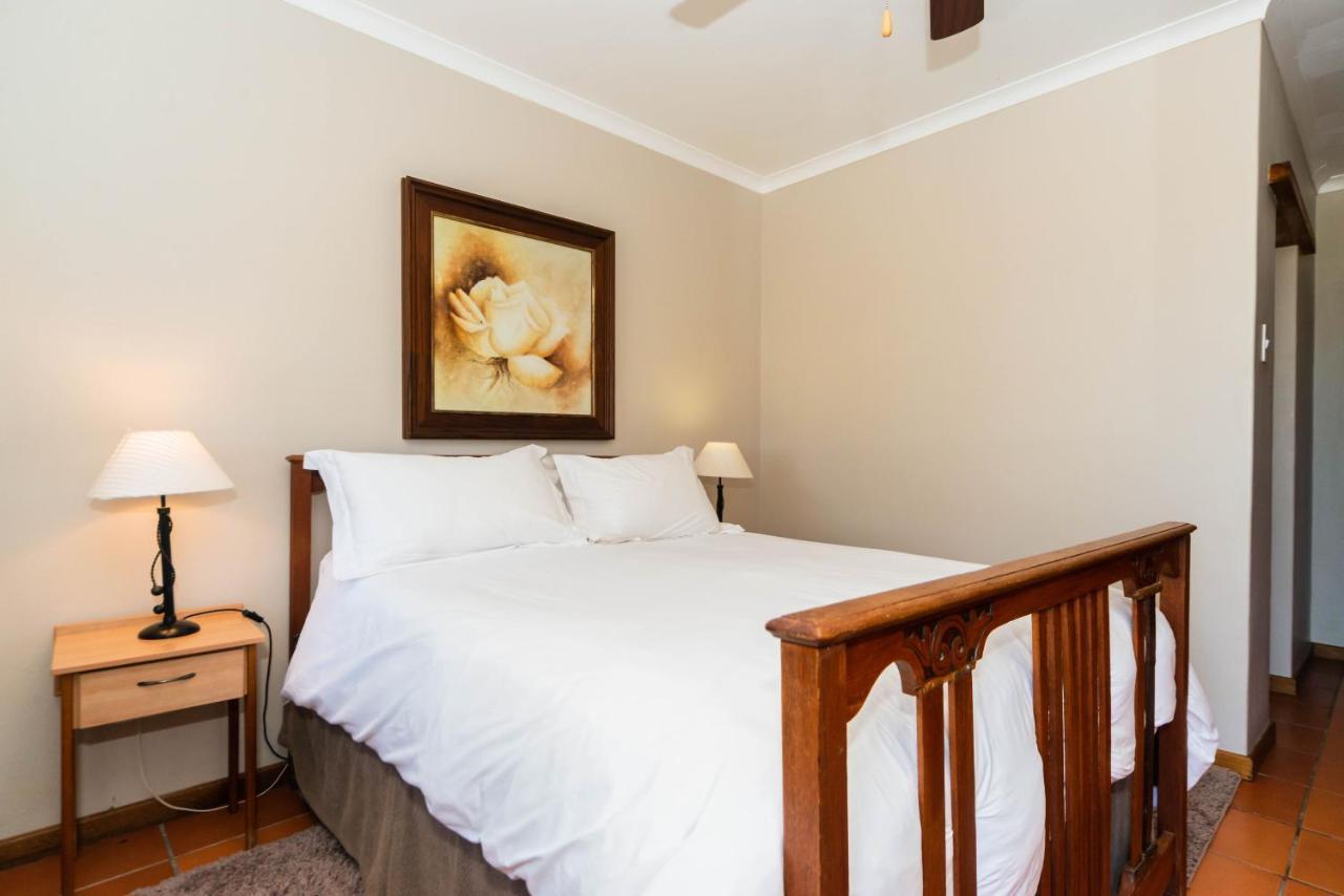 Melkboomsdrift Guest House & Conference Centre Vredendal ภายนอก รูปภาพ