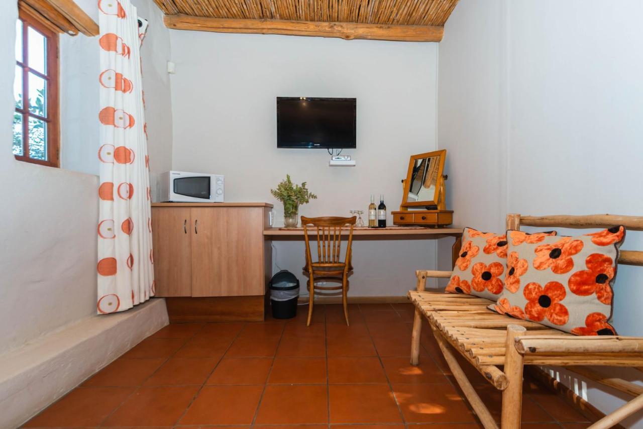 Melkboomsdrift Guest House & Conference Centre Vredendal ภายนอก รูปภาพ