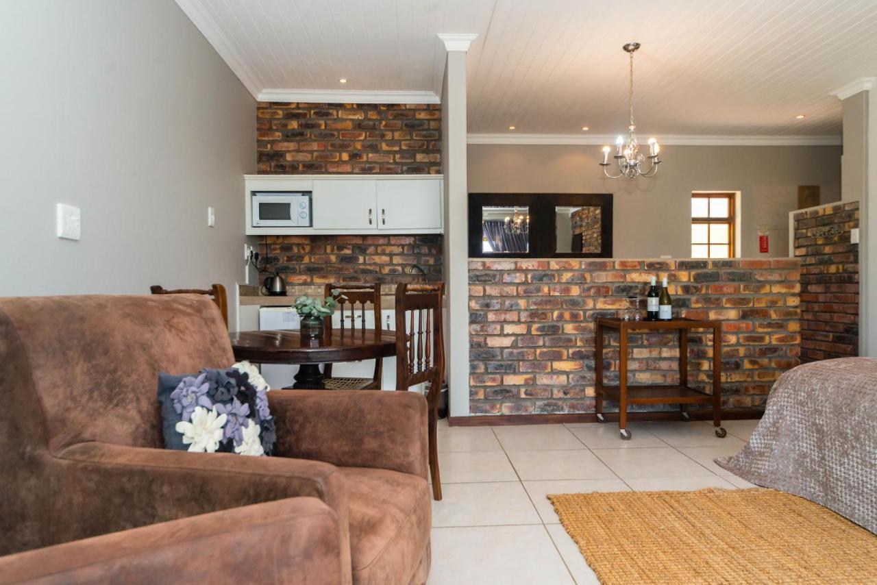 Melkboomsdrift Guest House & Conference Centre Vredendal ภายนอก รูปภาพ