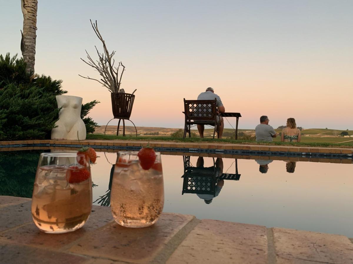 Melkboomsdrift Guest House & Conference Centre Vredendal ภายนอก รูปภาพ